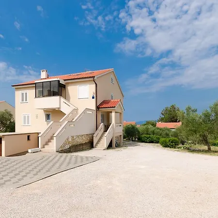Apartament Mauro