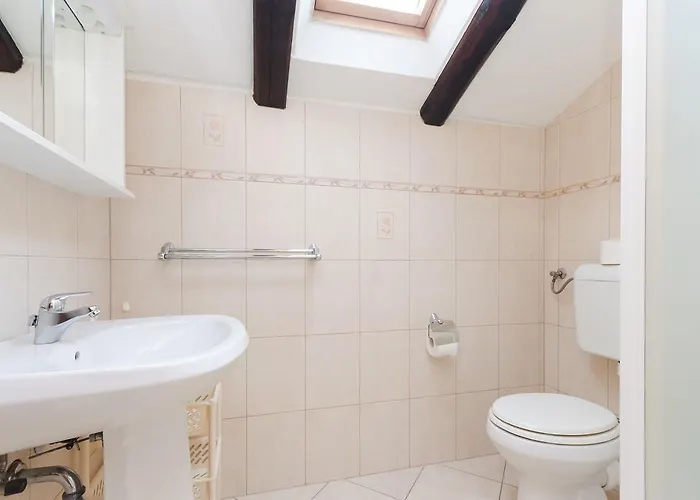 Mauro Apartment Punat